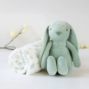 Peluche conejo orejotas verde con manta estrellas