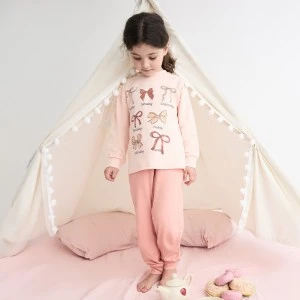 Pijama algod&oacute;n ni&ntilde;a estampado lacitos