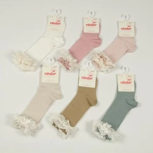 Calcetines altos con lazo y puntilla