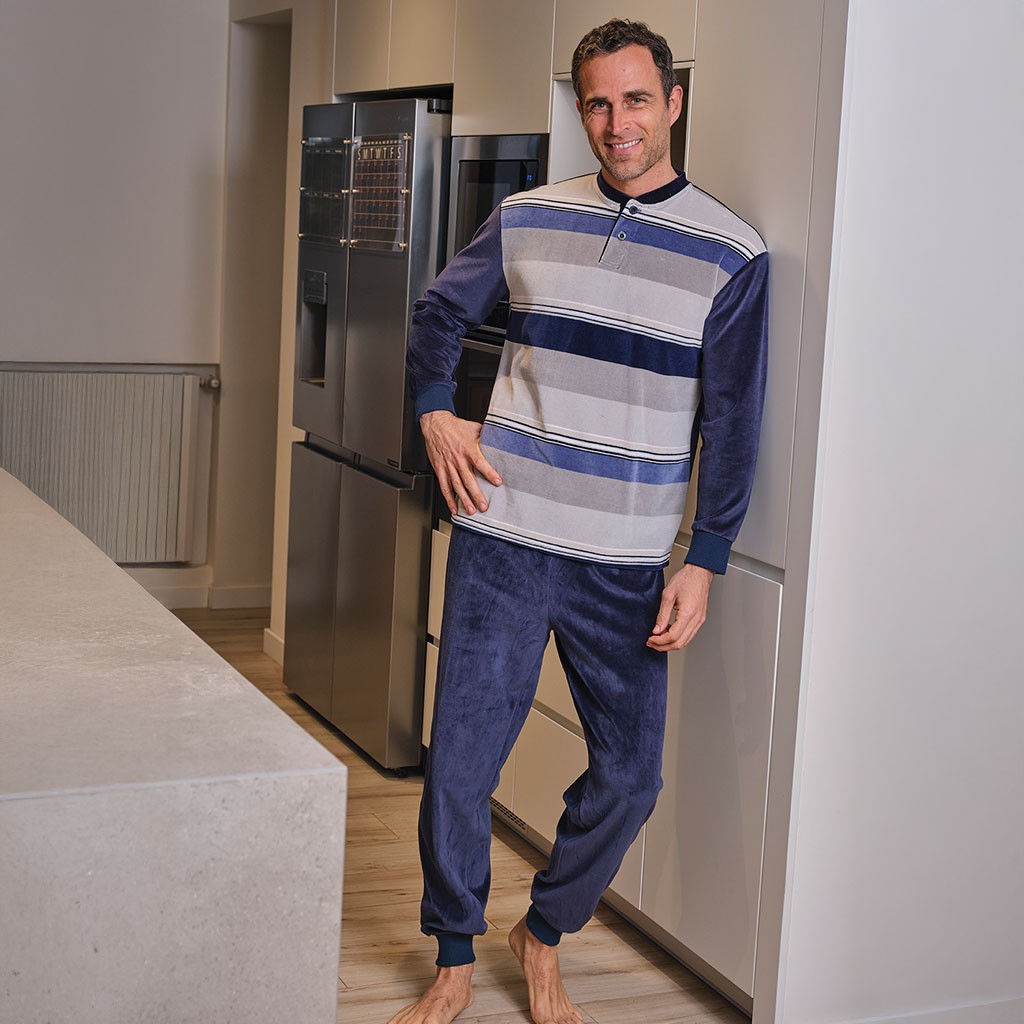 Pijama largo hombre tejido velour rayas