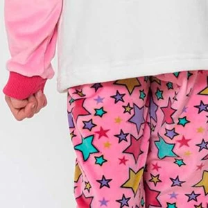 Pijama ni&ntilde;a estampado estrellas